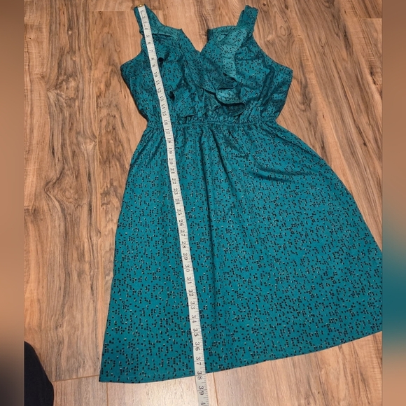 Massimo Green Ruffled Smocked Cocktail Dress - Picture 7 of 7